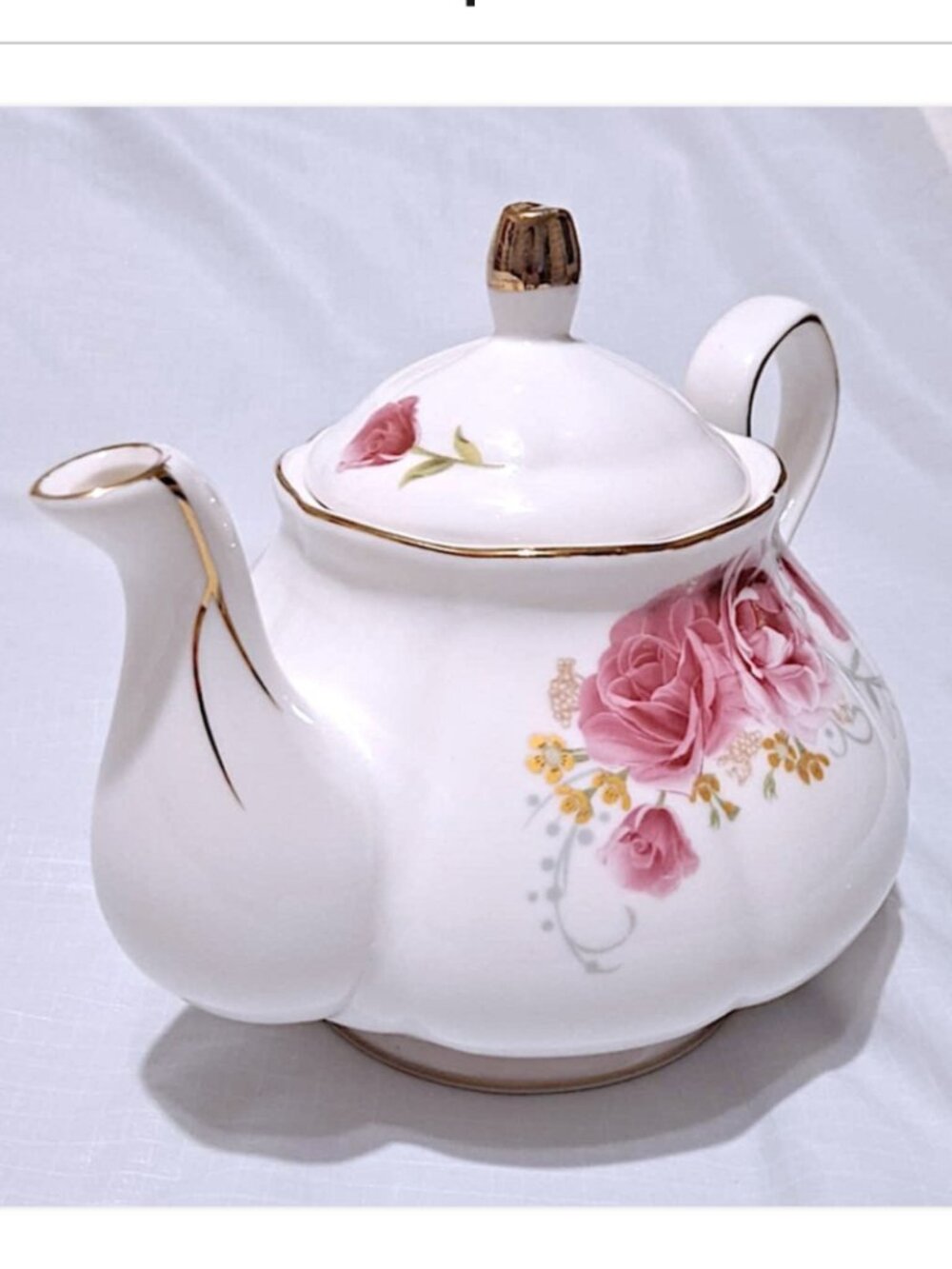 Jomop Pink Floral Ceramic Teapot w/ Lid Gold Trim 27 oz